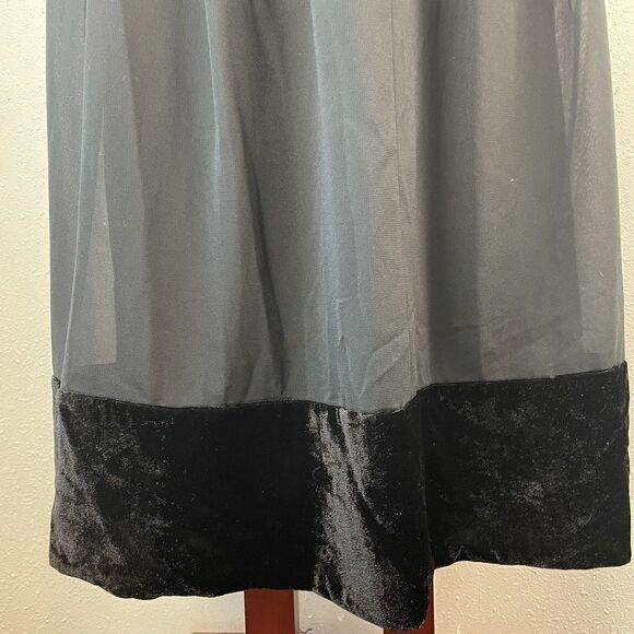 Emma James Black Midi Skirt Size 8 EUC - Picture 3 of 7